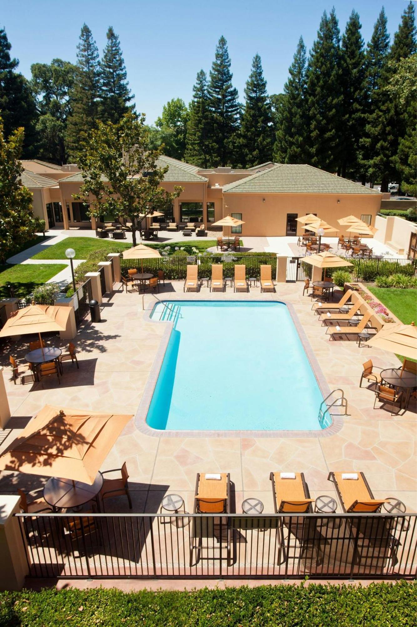 Отель Courtyard Sacramento Airport Natomas Удобства фото