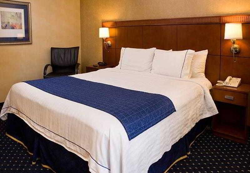Отель Courtyard Sacramento Airport Natomas Номер фото